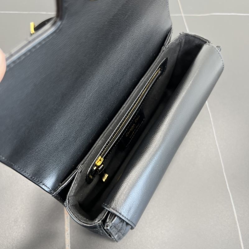 chr1st1an D10r montaigne bags